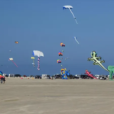 بيت للعطل Romo 22 With Hot Tub *