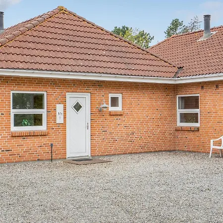 Romo 22 With Hot Tub *